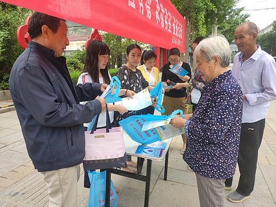 衛健局積極開展節能宣傳周活動，引領社會經濟咨詢服務新風尚